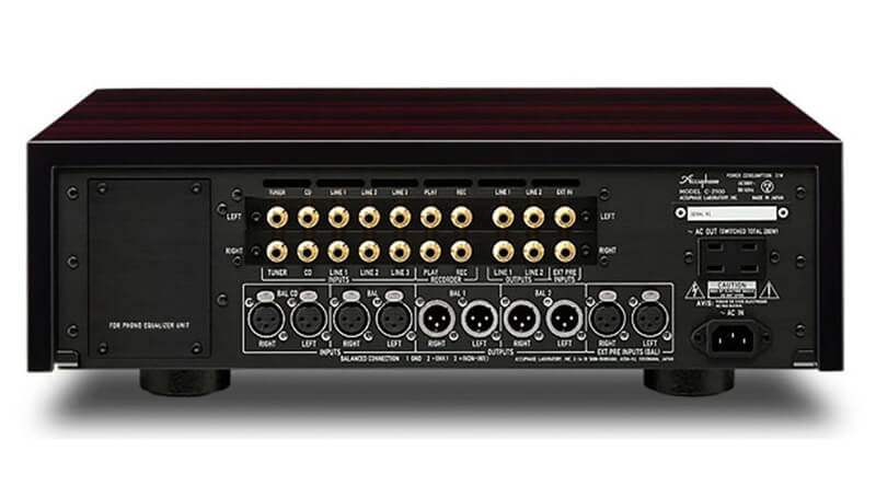 Preamp Accuphase C-2900