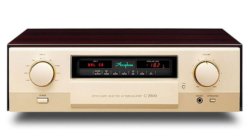 Preamp Accuphase C-2900