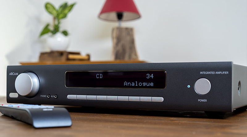 Amply Arcam SA30