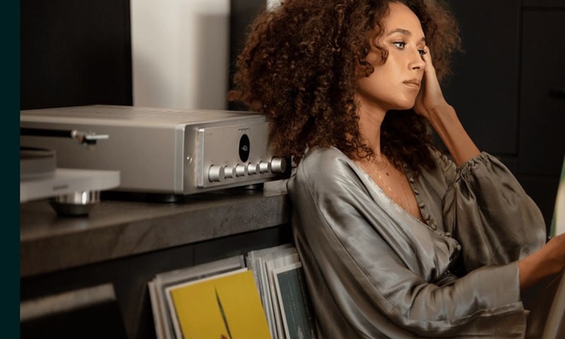 Amply Marantz Model 40N