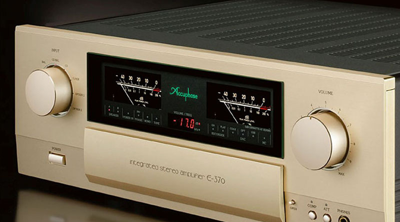 Amply Accuphase E370