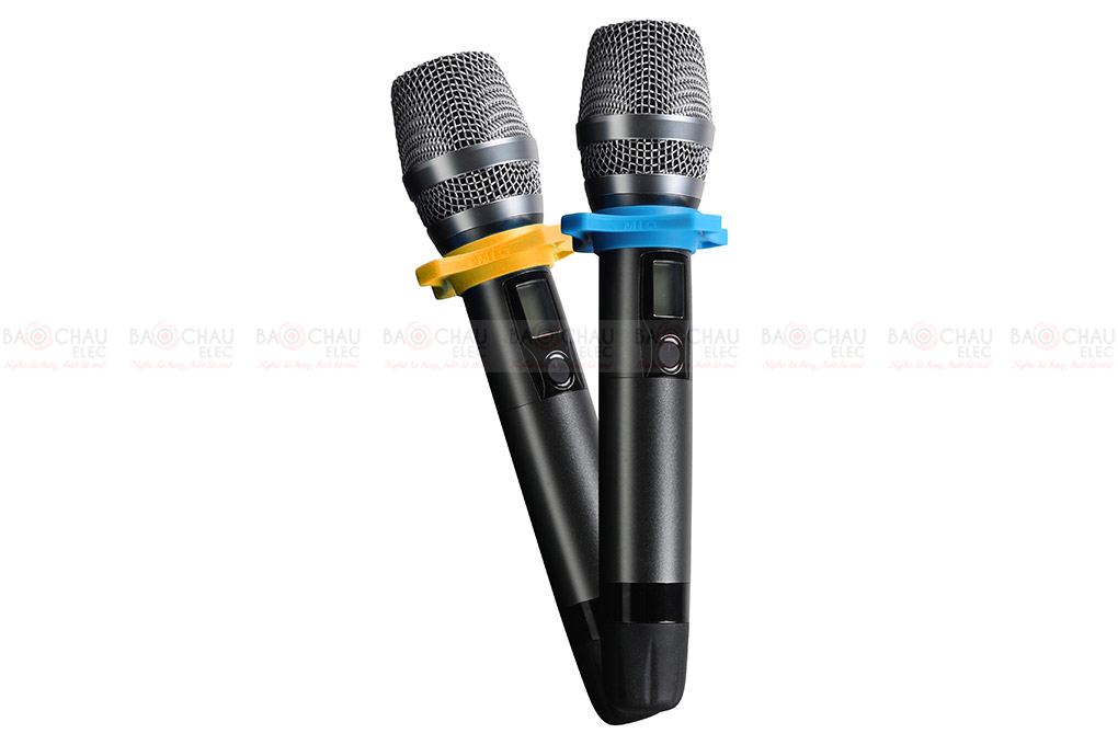 Digital Karaoke Power Amplifier BKSound DKA 6500 gôm 2 tay micro đi kèm