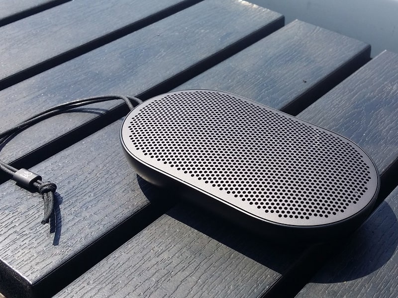 Loa B&O BeoPlay P2 ấn tượng