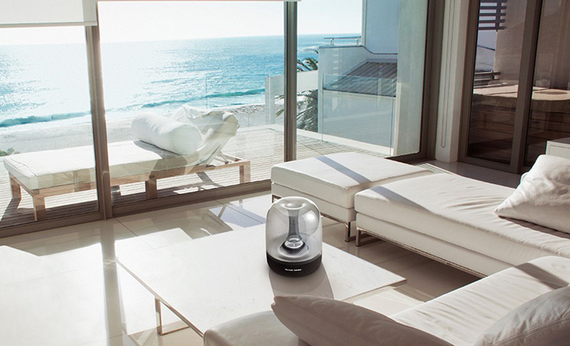 Loa Bluetooth Harman Kardon Aura Studio 2