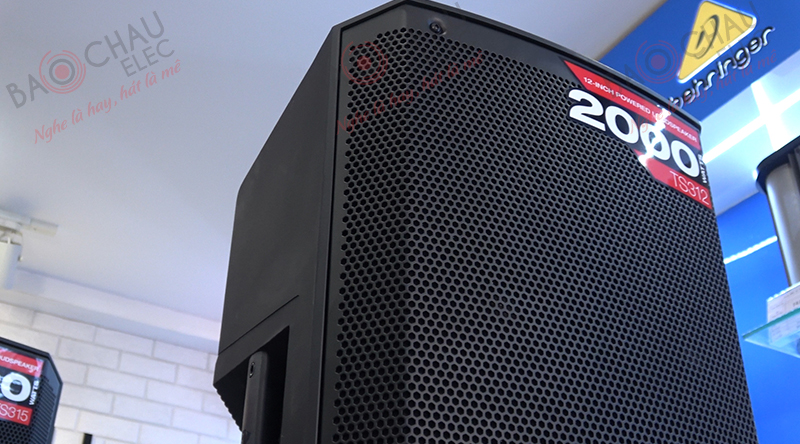 Loa Alto TS312 đáp ứng tối đa nhu cầu hát karaoke, nghe nhạc, xem phim trong những không gian rộng khoảng 30m2