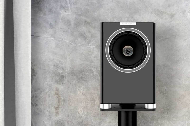 Loa bookshelf Fyne Audio F700