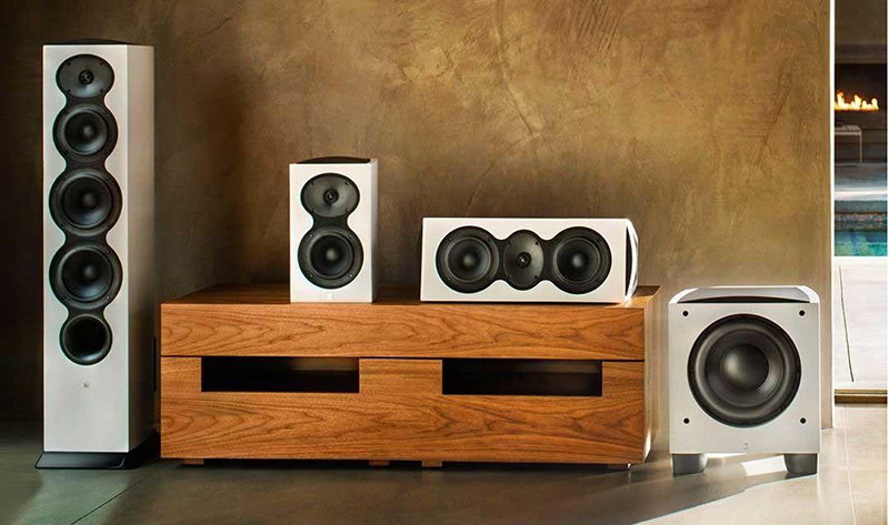 Loa Revel Performa F206