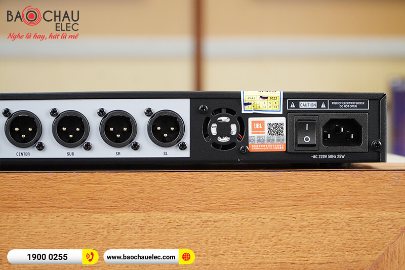 Vang số JBL KX180A (New 2022)