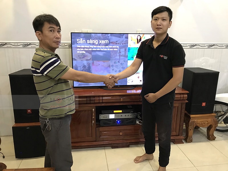 Anh Lợi rất hài lòng về chất lượng các thiết bị trong bộ dàn cũng như sự chuyên nghiệp của đội ngũ kỹ thuật viên Bảo Châu Elec Biên Hòa