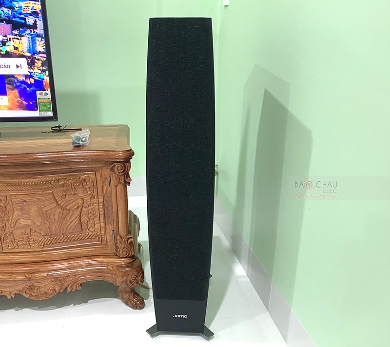 Với mức công suất liên tục 180W và có thể đạt cực đại 360W, loa Jamo 97II cho âm thanh đầu ra trung thực, rõ ràng