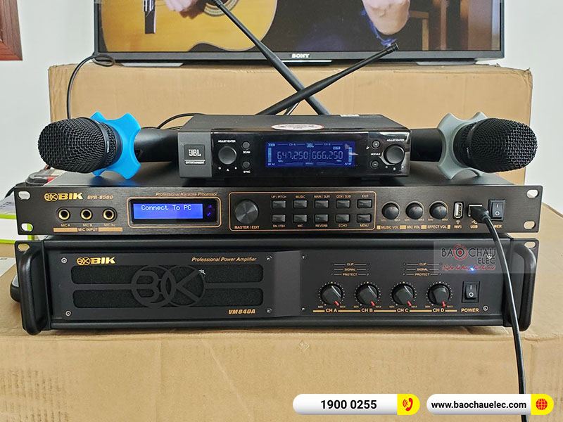 Dàn karaoke của gia đình anh Điền