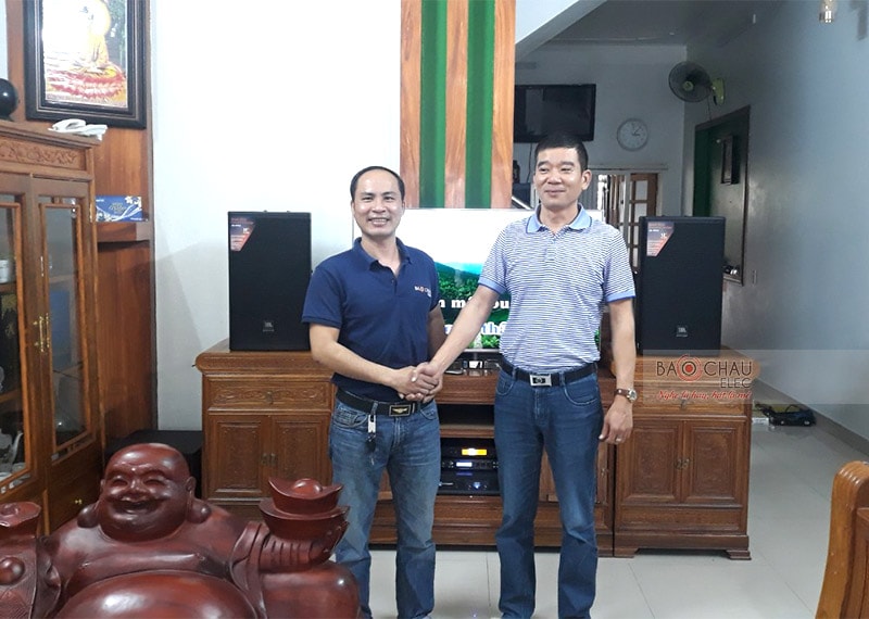 Anh Quỳnh rất hài lòng về chất lượng bộ dàn cũng như sự nhiệt tình, chuyên nghiệp của đội ngũ kỹ thuật viên Bảo Châu Elec