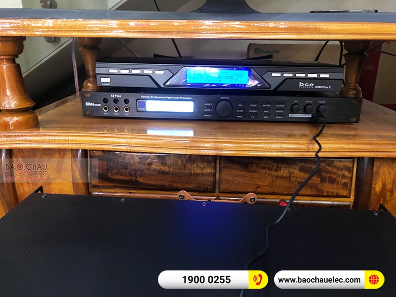 Dàn karaoke của gia đình anh Sênh