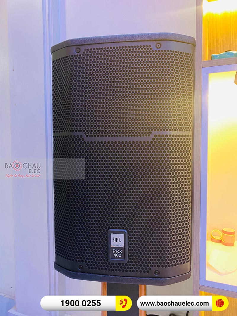 Dàn karaoke của gia đình anh Tùng