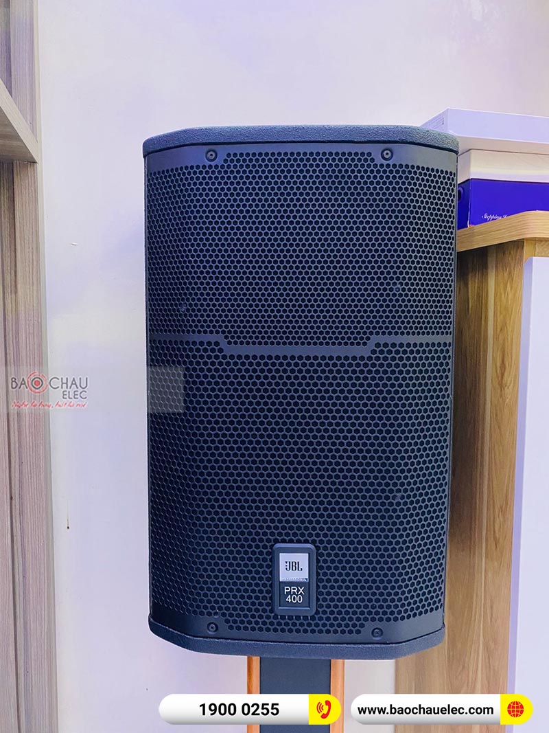 Dàn karaoke của gia đình anh Tùng