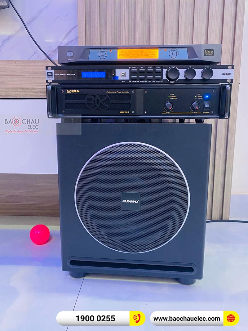 Dàn karaoke của gia đình anh Tùng