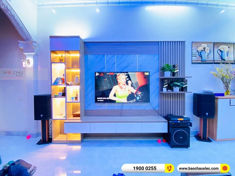 Dàn karaoke của gia đình anh Tùng