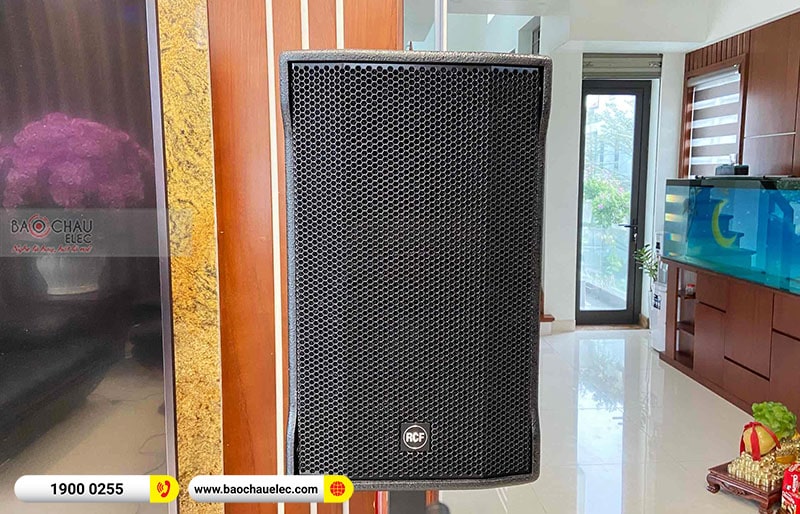 Dàn karaoke của gia đình anh Long