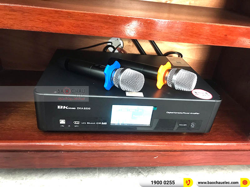 Dàn karaoke của gia đình anh Thao