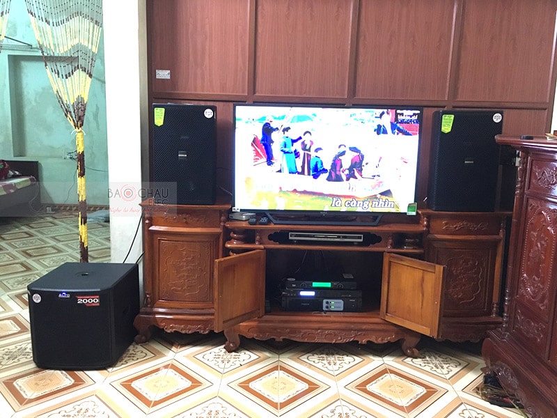 Tổng thể dàn karaoke của gia đình anh Khải sau khi được Bảo Châu Elec lắp đặt hoàn thiện