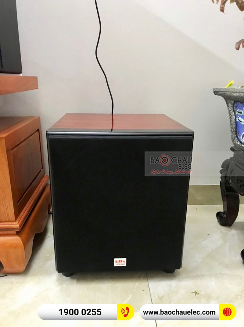 Dàn karaoke của gia đình anh Vinh