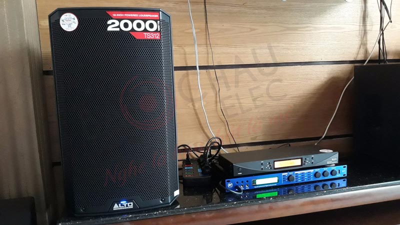 Dàn karaoke gia đình 39 triệu tiện lợi của anh Lộc - Gò Vâp TPHCM