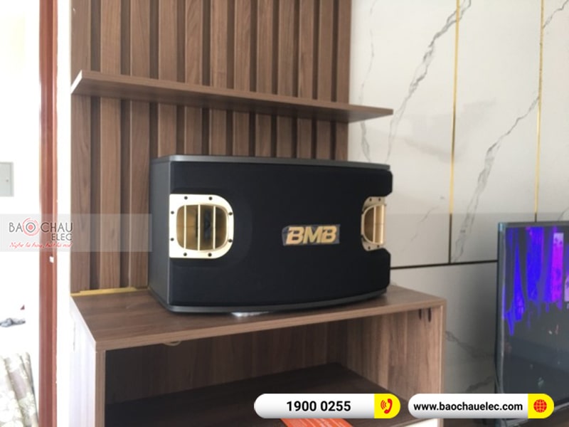 Dàn karaoke của gia đình anh Hiển