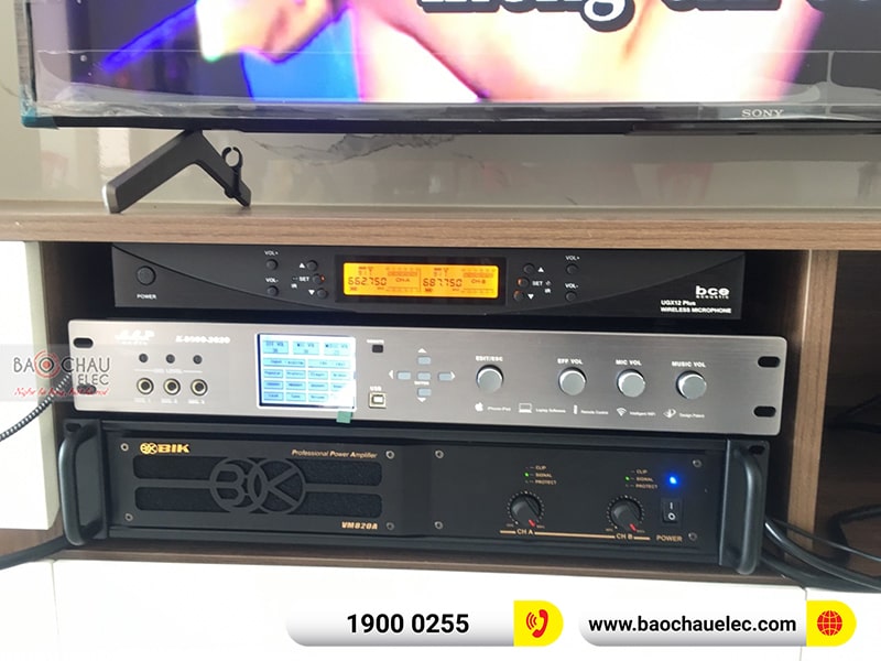 Dàn karaoke của gia đình anh Hiển