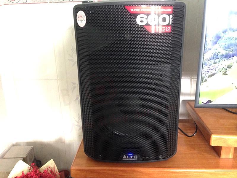 Lắp đặt dàn karaoke gần 26 triệu cho gia đình anh Bồng ở Trảng Dài (Biên Hoà)