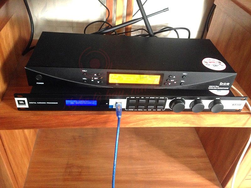 Lắp đặt dàn karaoke gần 26 triệu cho gia đình anh Bồng ở Trảng Dài (Biên Hoà)