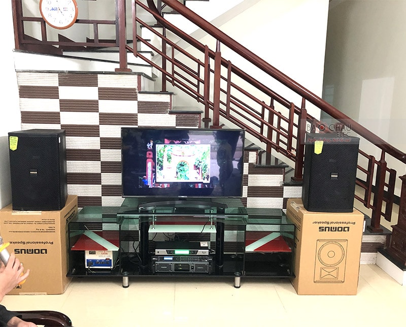 Tổng thể dàn karaoke của gia đình anh Linh sau khi được Bảo Châu Elec lắp đặt hoàn thiện