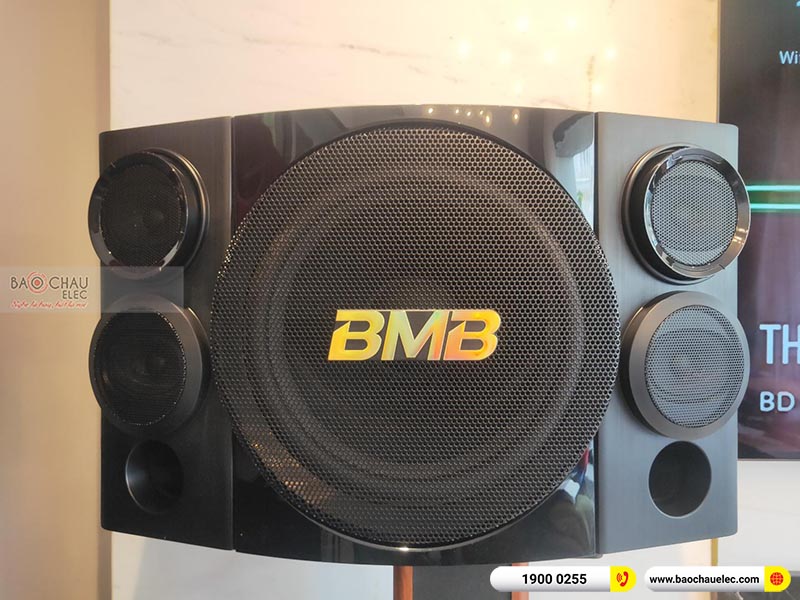 Dàn karaoke của gia đình anh Nghị