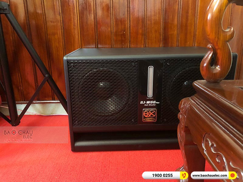 Dàn karaoke của gia đình anh Tuyến