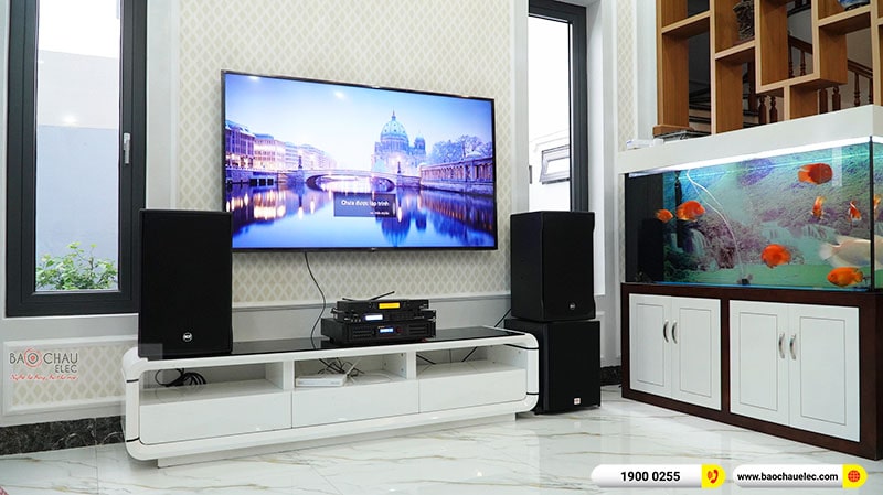 Dàn karaoke của gia đình anh Khoa