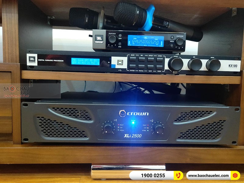 Dàn karaoke của gia đình anh Nam