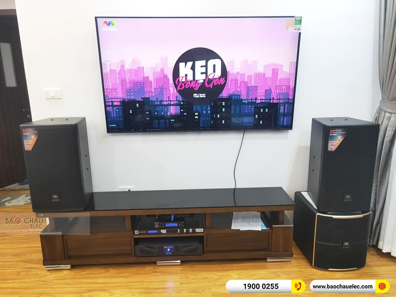 Dàn karaoke của gia đình anh Nam