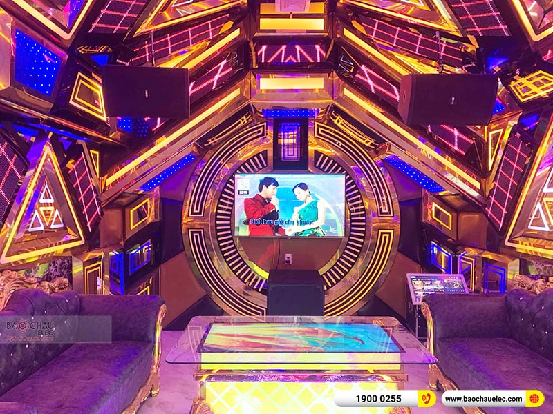 Dàn karaoke của gia đình anh Sang