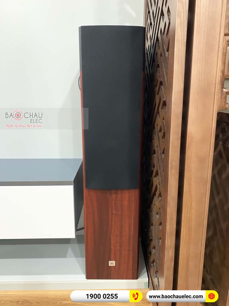 Dàn nghe nhạc của gia đình anh Khánh