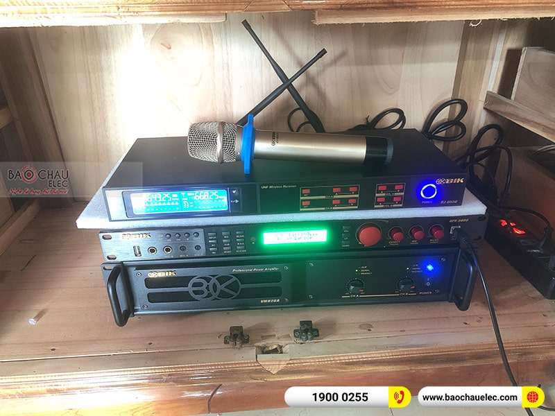 Dàn karaoke của gia đình anh Phú