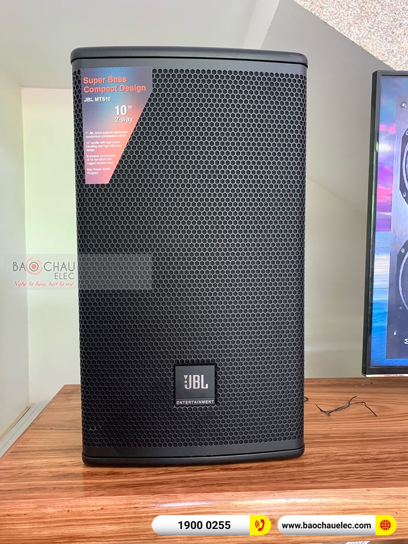 Lắp đặt dàn karaoke trị giá hơn 40 triệu đồng cho chị Huệ tại Thanh Hóa