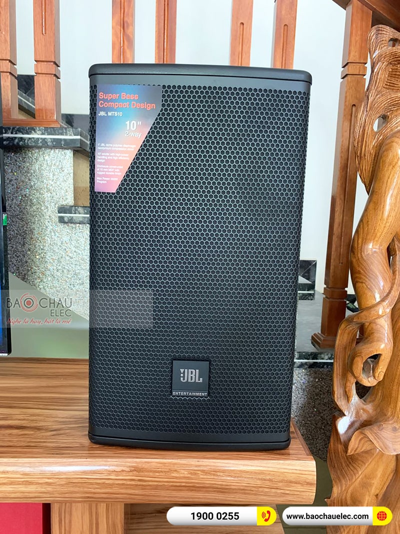 Lắp đặt dàn karaoke trị giá hơn 40 triệu đồng cho chị Huệ tại Thanh Hóa