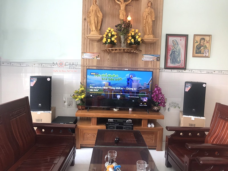Tổng thể dàn karaoke của gia đình anh Tạo sau khi được Bảo Châu Elec lắp đặt hoàn thiện