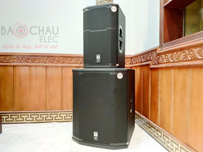 Sub hơi JBL PRX 418S sở hữu củ bass 50cm, công suất mạnh mẽ cho khả năng tái tạo âm trầm cực hay và dày dặn