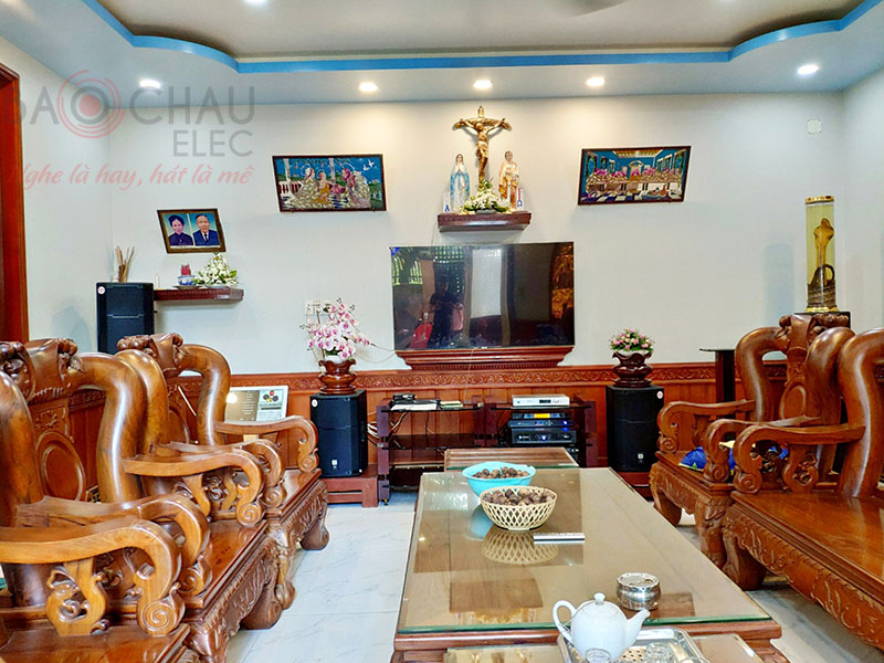 Tổng thể dàn karaoke của gia đình anh Trang sau khi được lắp đặt hoàn thiện