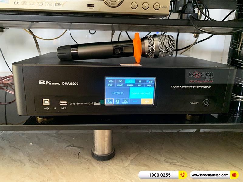 Dàn karaoke của gia đình anh Quyền