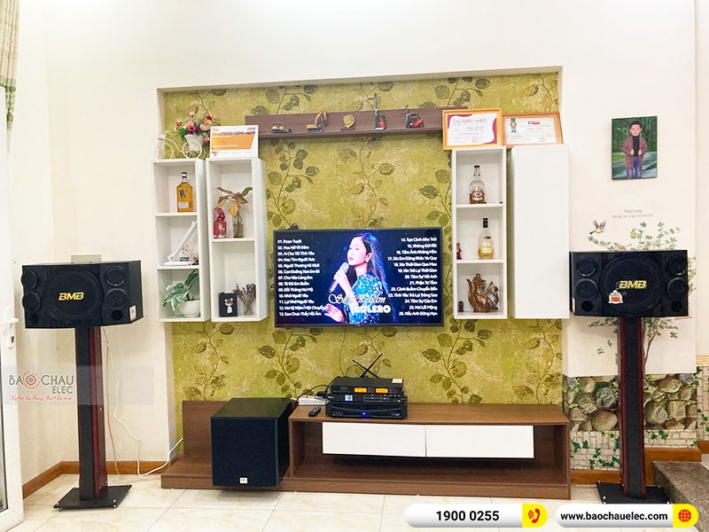 Dàn karaoke của gia đình anh Chí