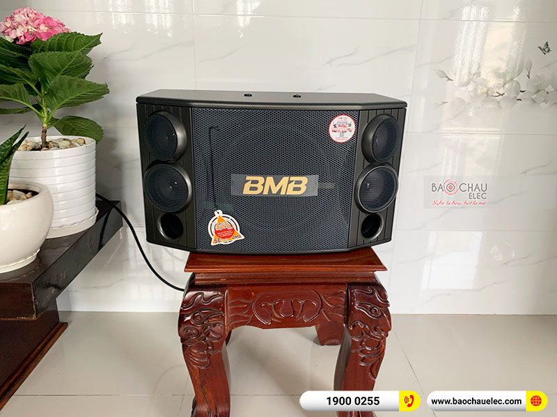 Dàn karaoke của gia đình anh Quân