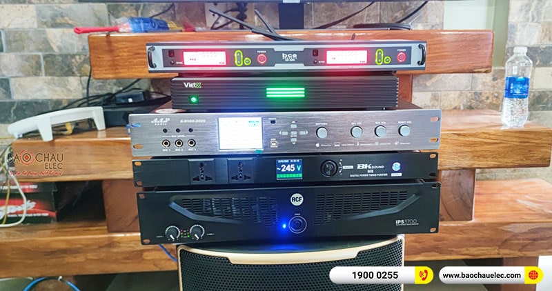 Dàn karaoke của gia đình chị Ngân