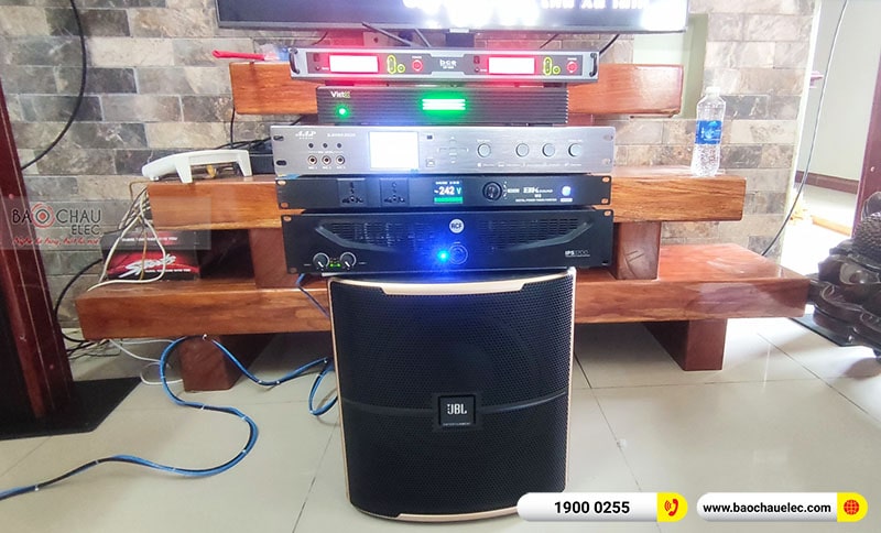 Dàn karaoke của gia đình chị Ngân