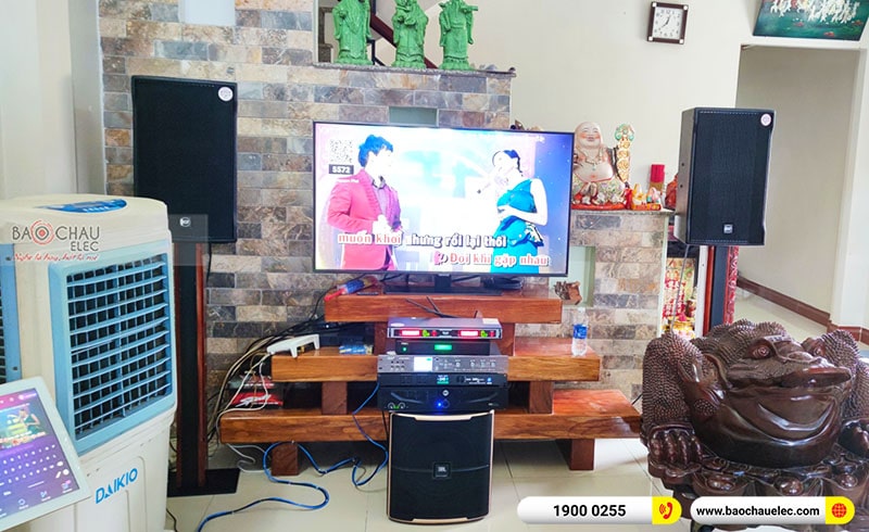 Dàn karaoke của gia đình chị Ngân